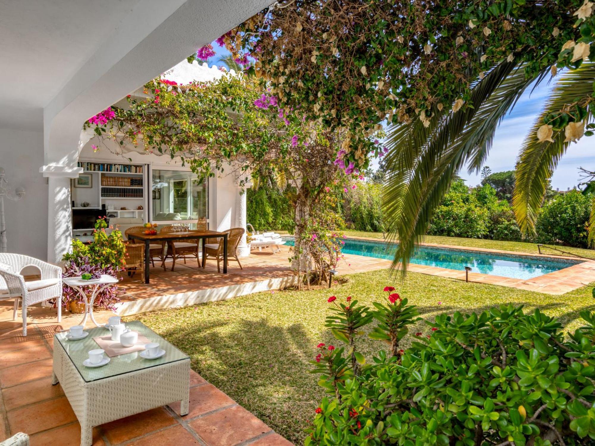 Alcornoque By Interhome